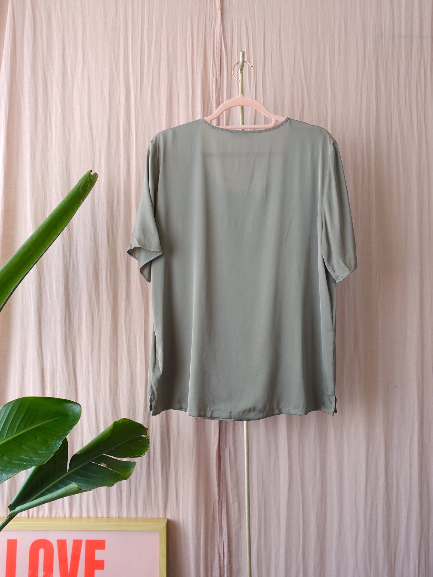 Repeat cashmere silk tee warmgrijs taupe