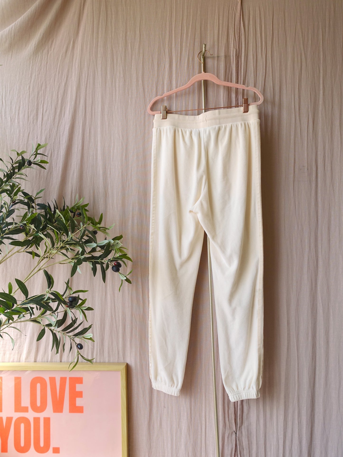 Adidas Firebird soft jogger ecru