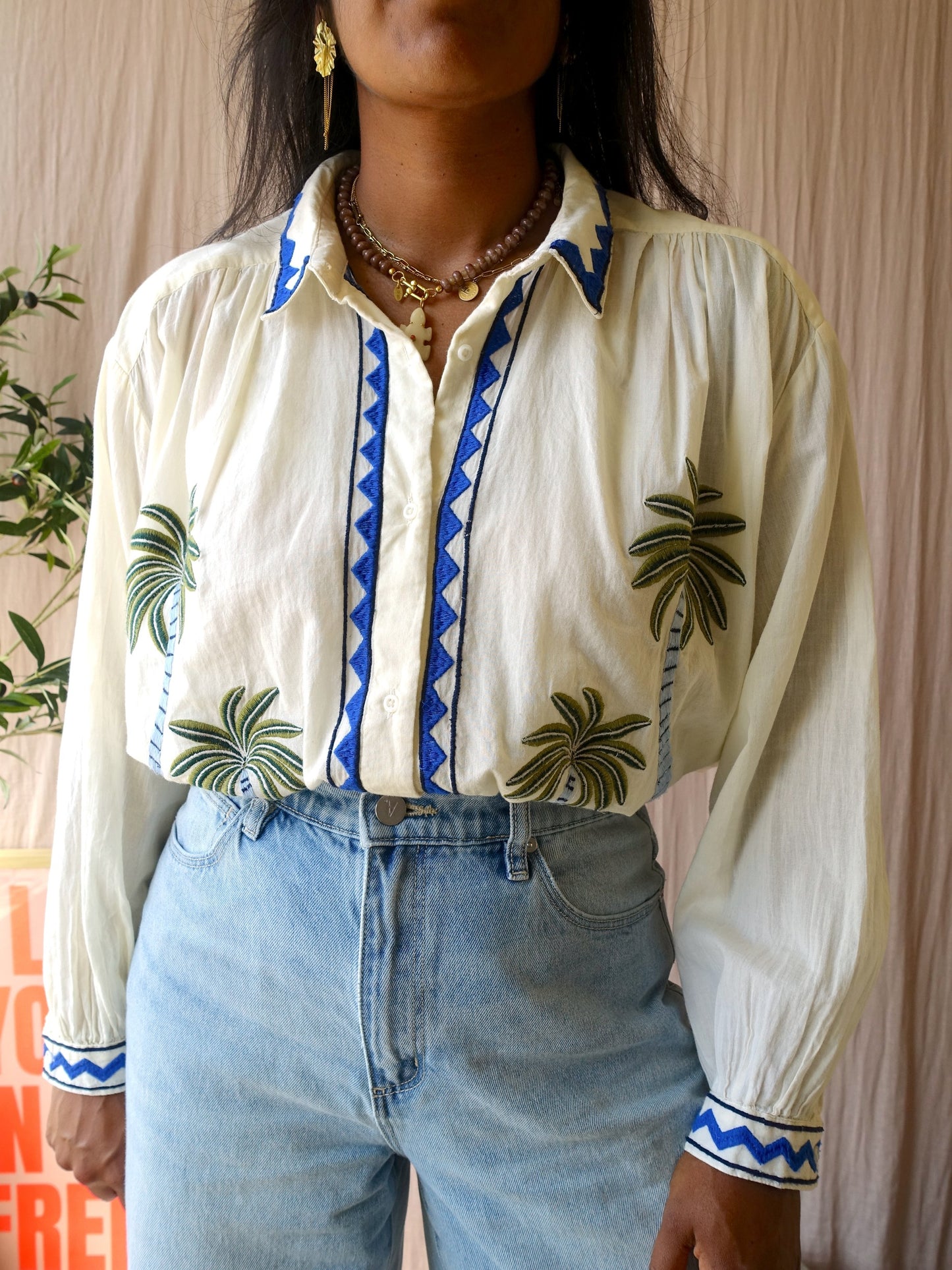 Sacrécoeur embroidered ali jungle blouse ecru