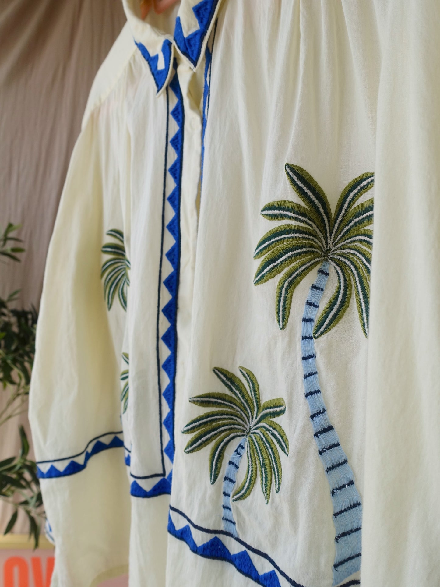 Sacrécoeur embroidered ali jungle blouse ecru