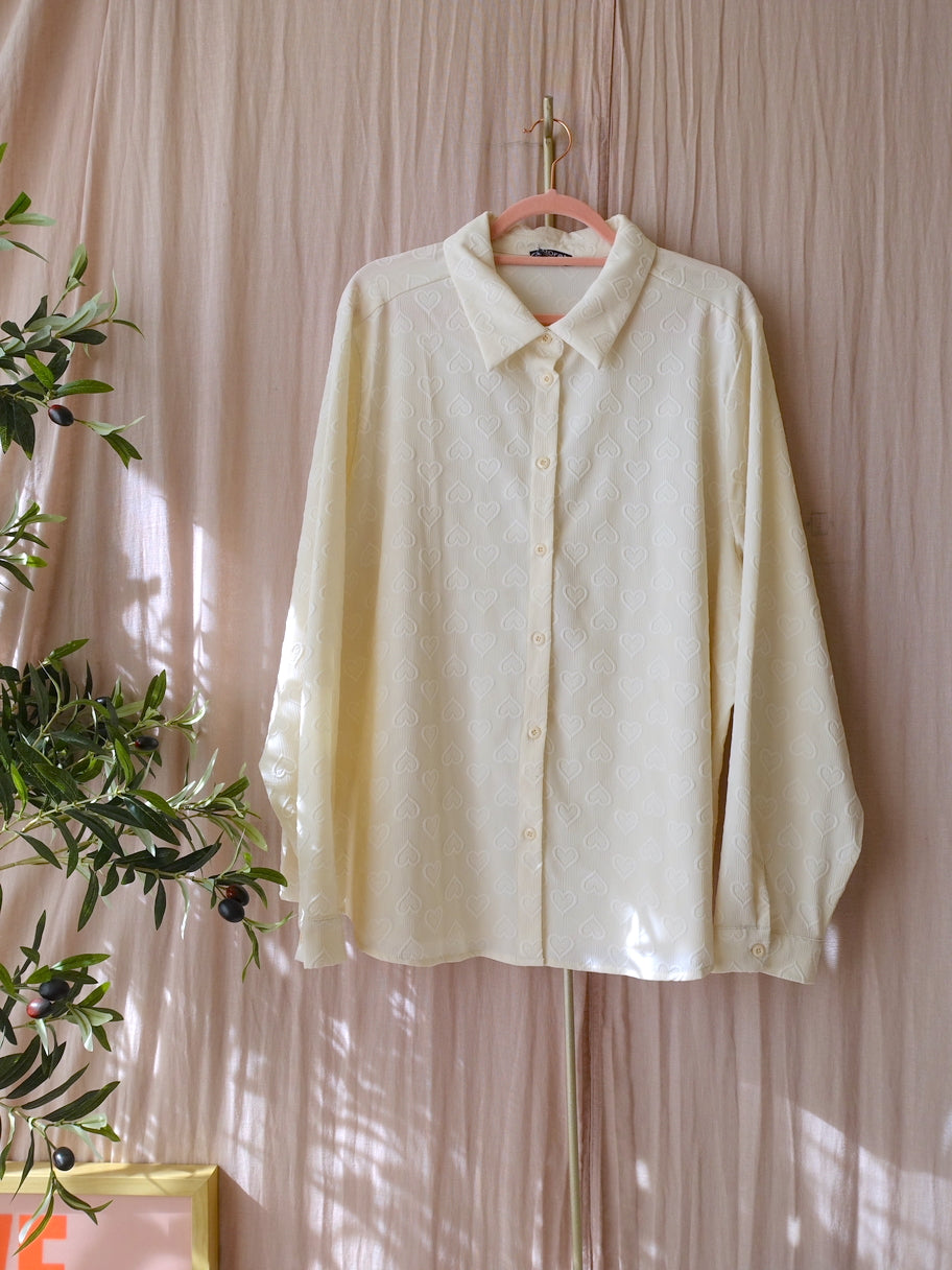 Norah embossed love print shirt ecru