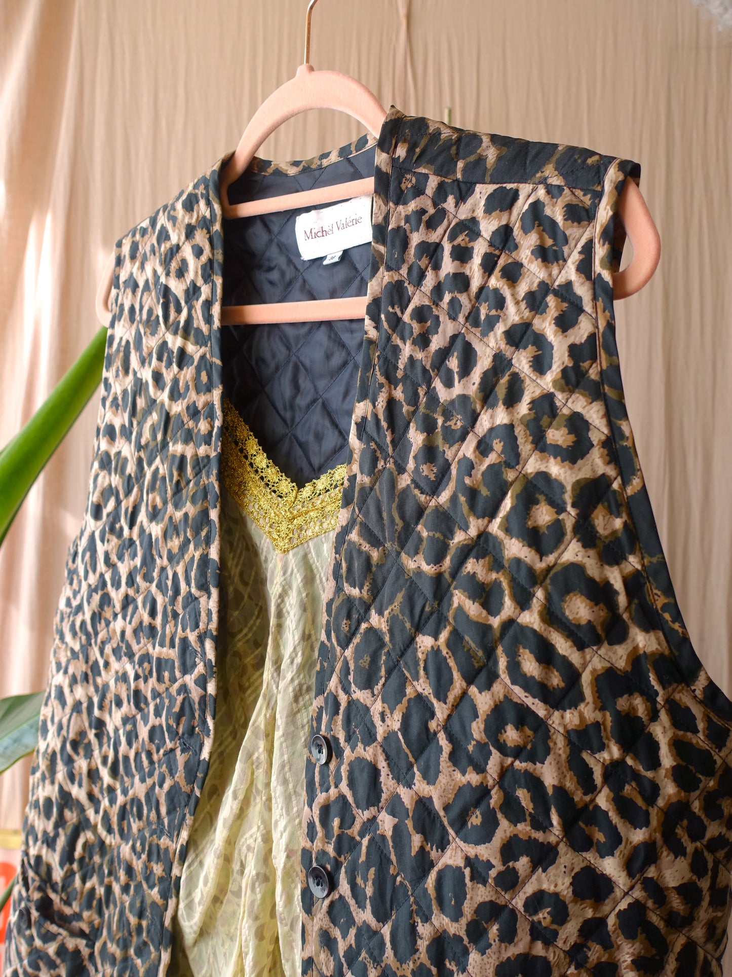 Vintage silk quilted leopard gilet