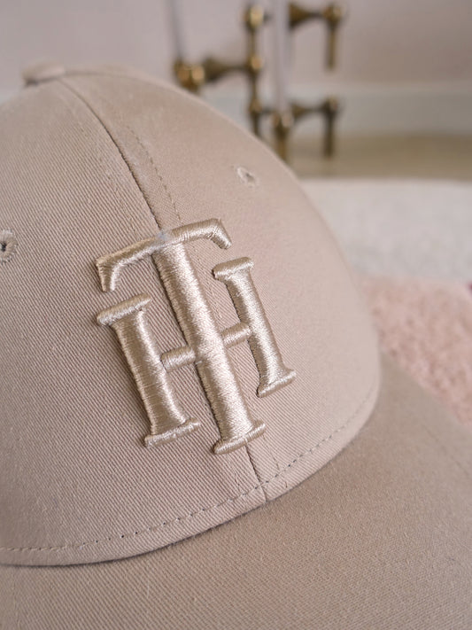 Tommy Hilfiger embroidered outline cap beige
