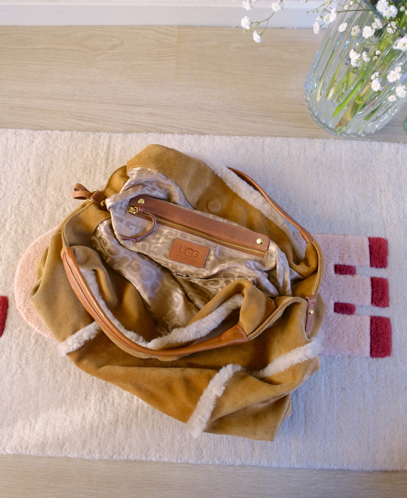 UGG Quinn Hobo tote bag in chestnut