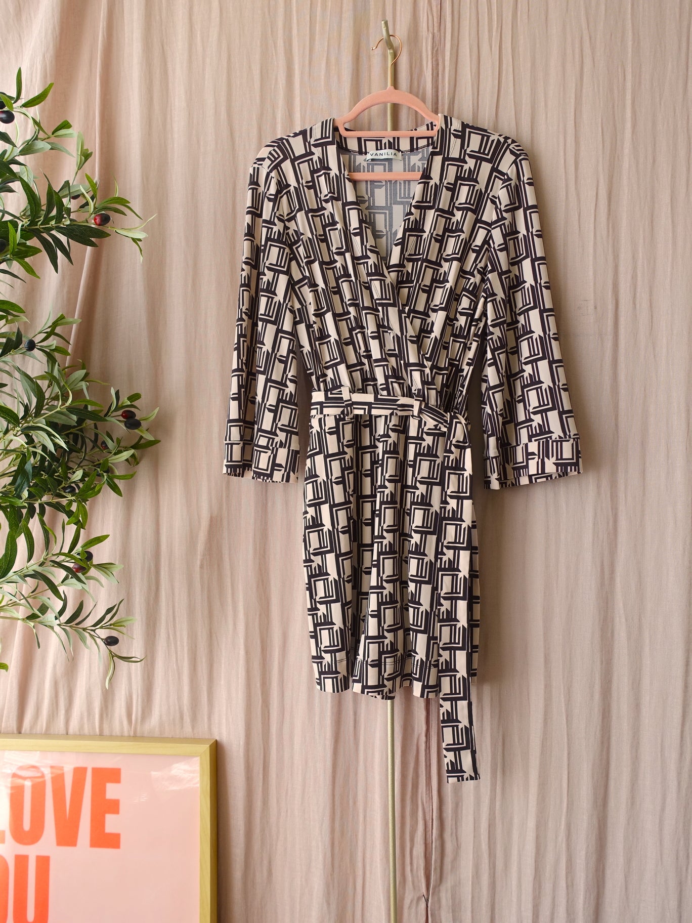 Vanilia tuto graphic playsuit black coffee / sea shell