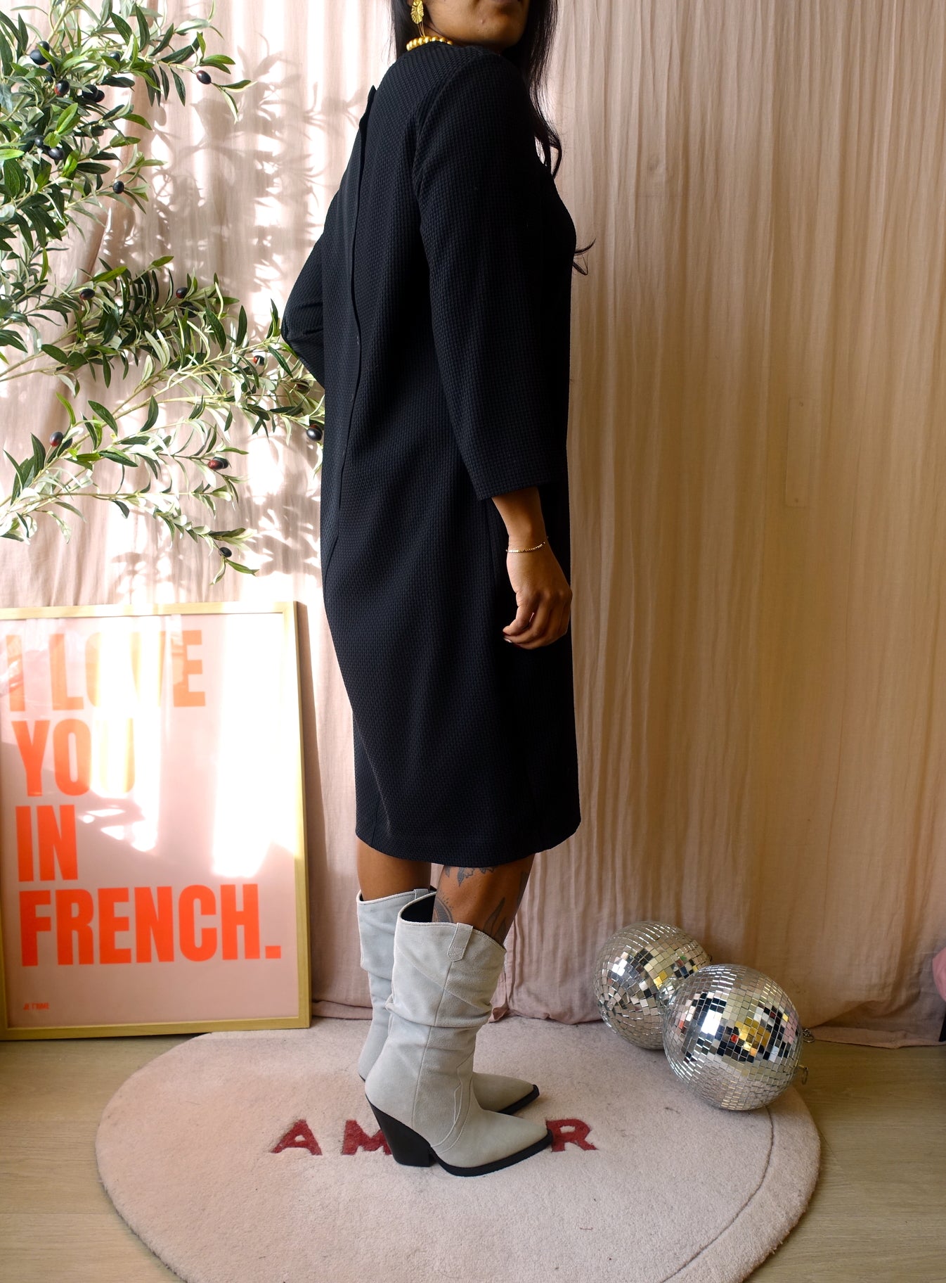 Vanilia waffle structured midi jurk zwart