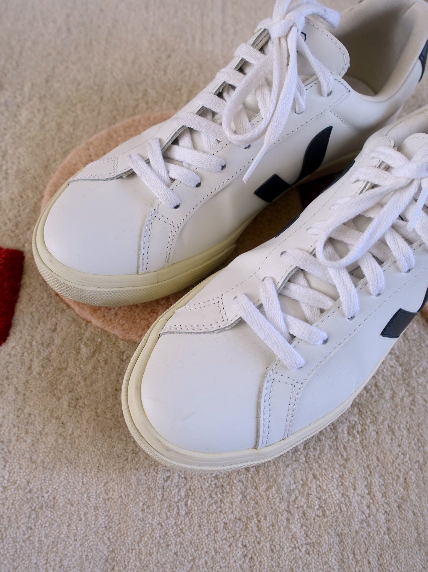 Veja esplar lederen sneakers wit / zwart