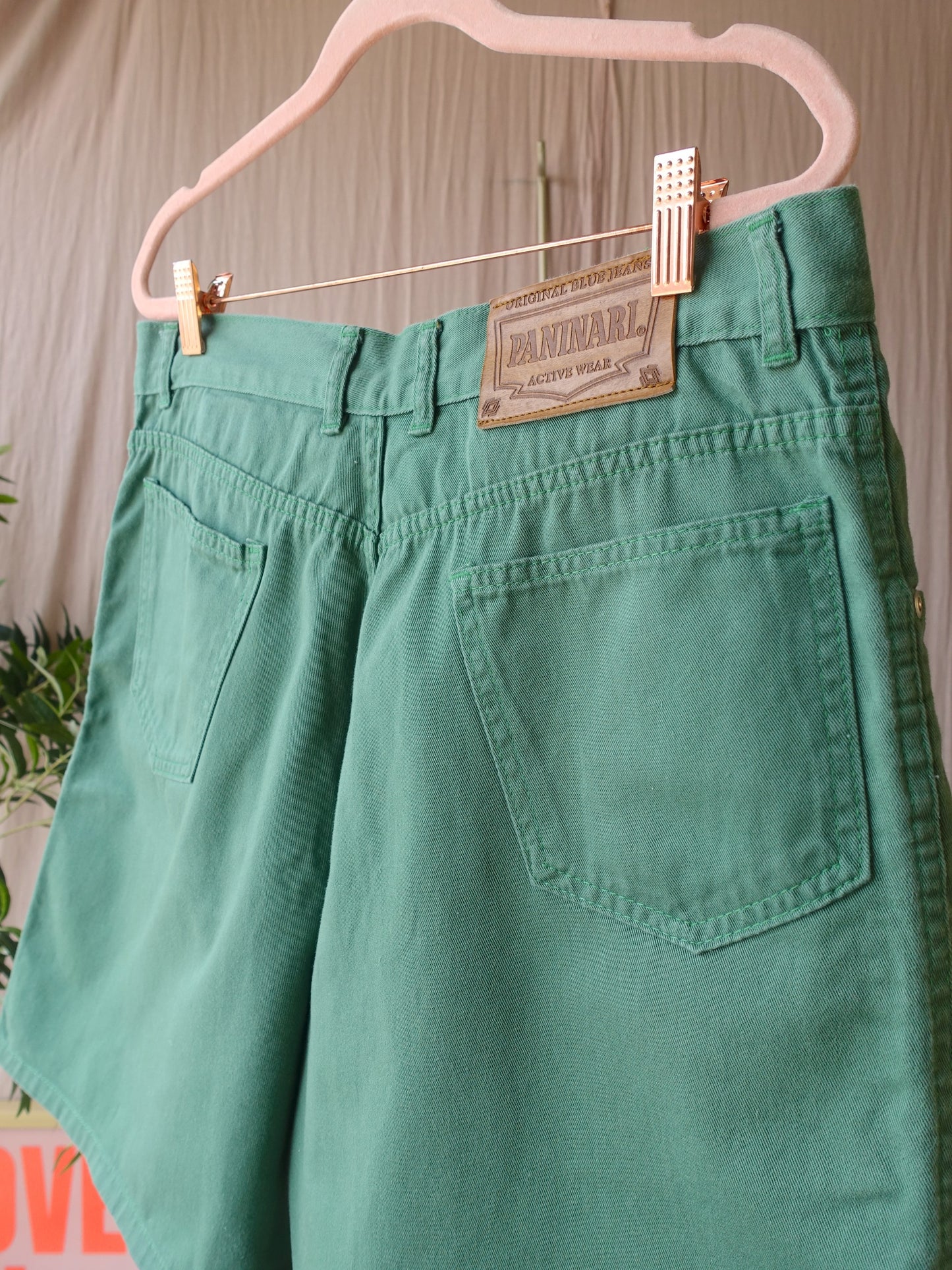 Vintage Paninari high waist bermuda jorts basil green