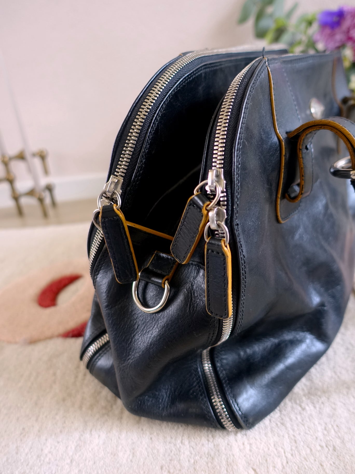 Furla exclusive & original vintage leather hobo bag zwart
