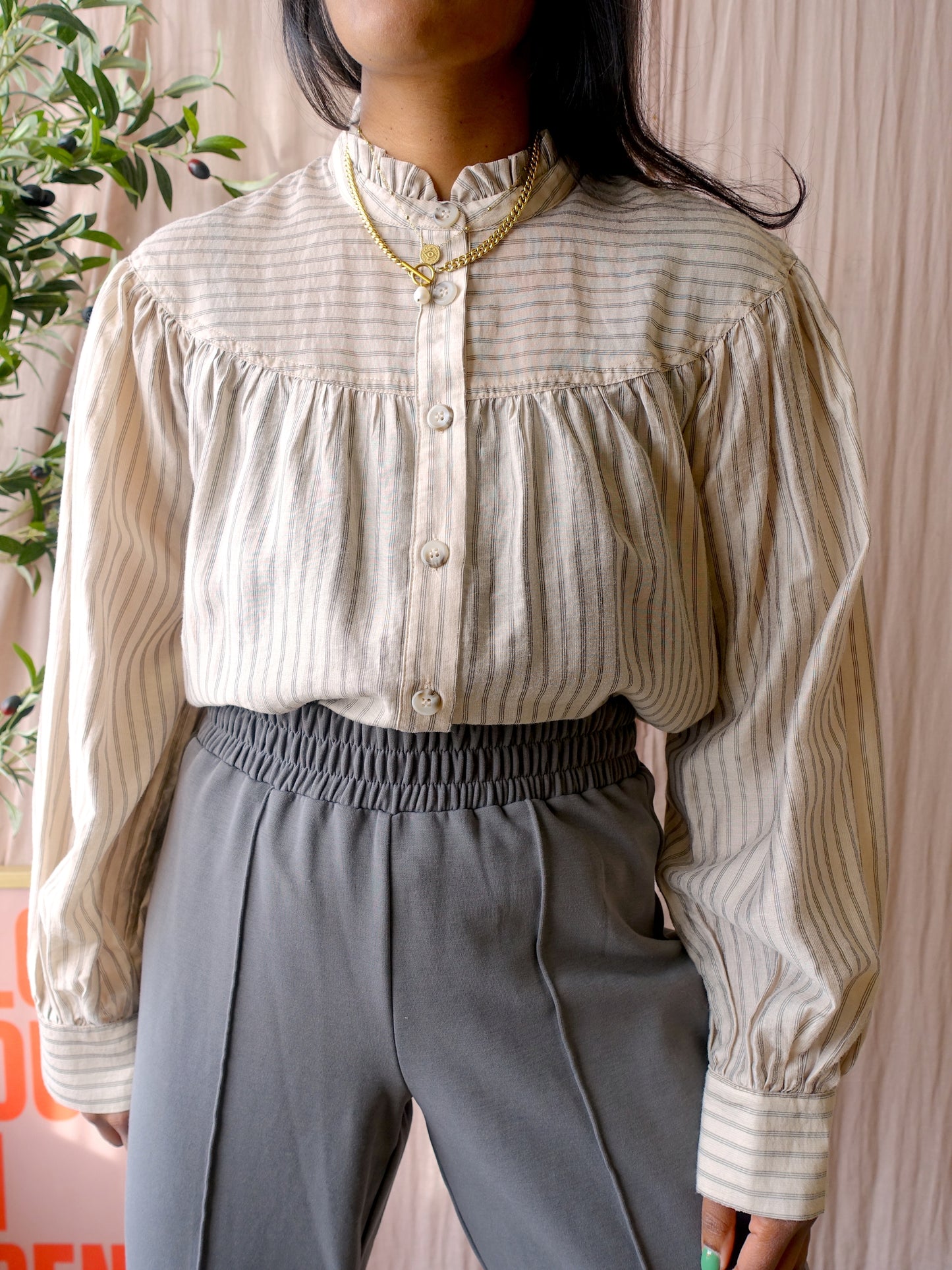 MbyM pinstripe ruches top malakai ecru