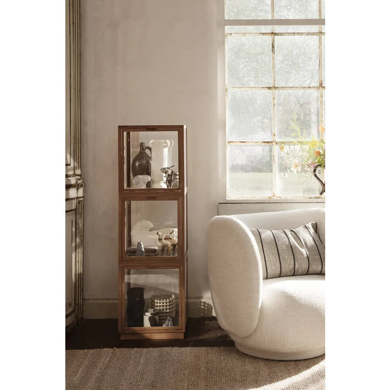 Ferm Living Miru Glass Montre kast natural oak