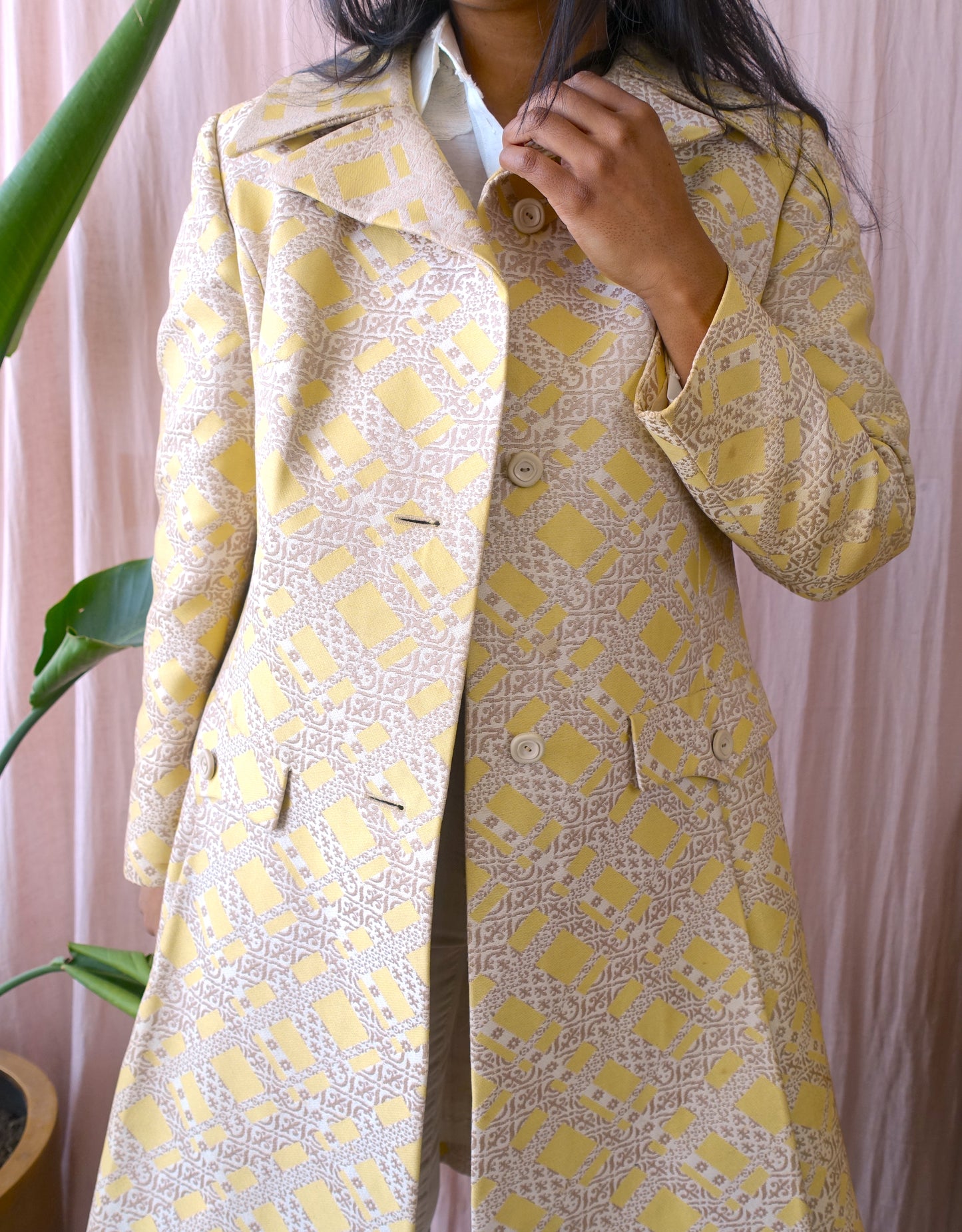 Vintage unique jacquard pastel Parisienne coat
