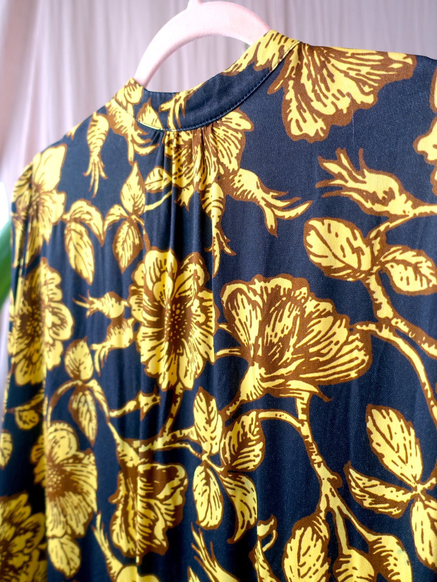 Studio Amaya Amsterdam floral ruffle jurk