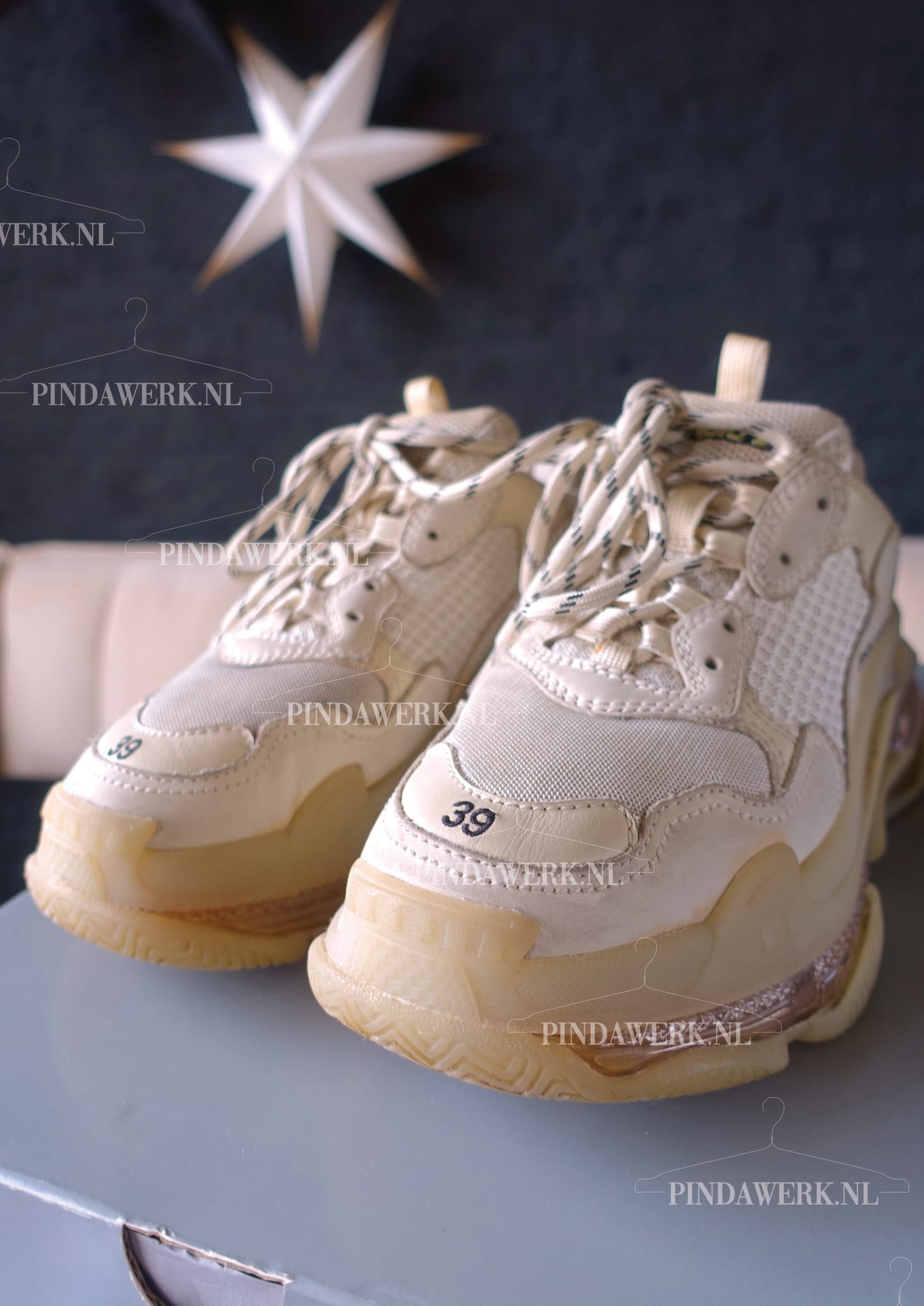 Balenciaga Triple S clear sole honeycomb / mesh offwhite