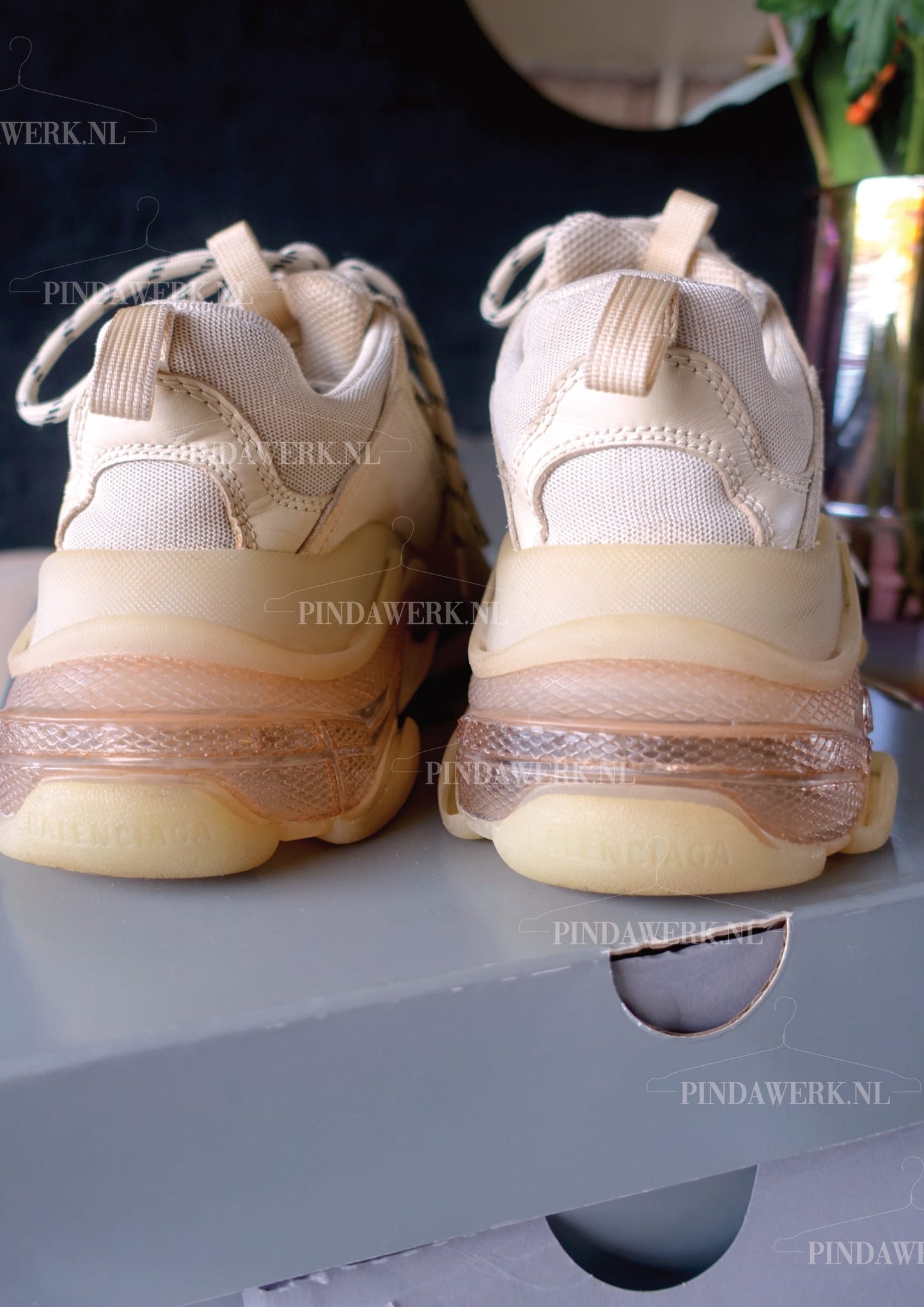 Balenciaga Triple S clear sole honeycomb / mesh offwhite